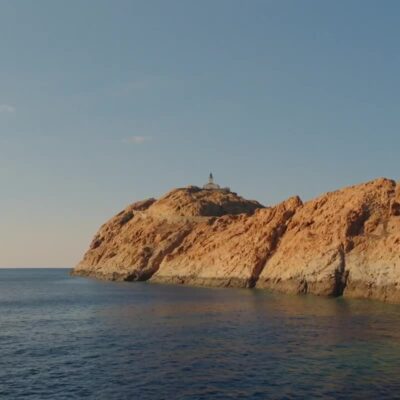 Phare de la Pietra l'Ile-Rousse