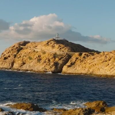 Phare de La Pietra L'Ile-Rousse