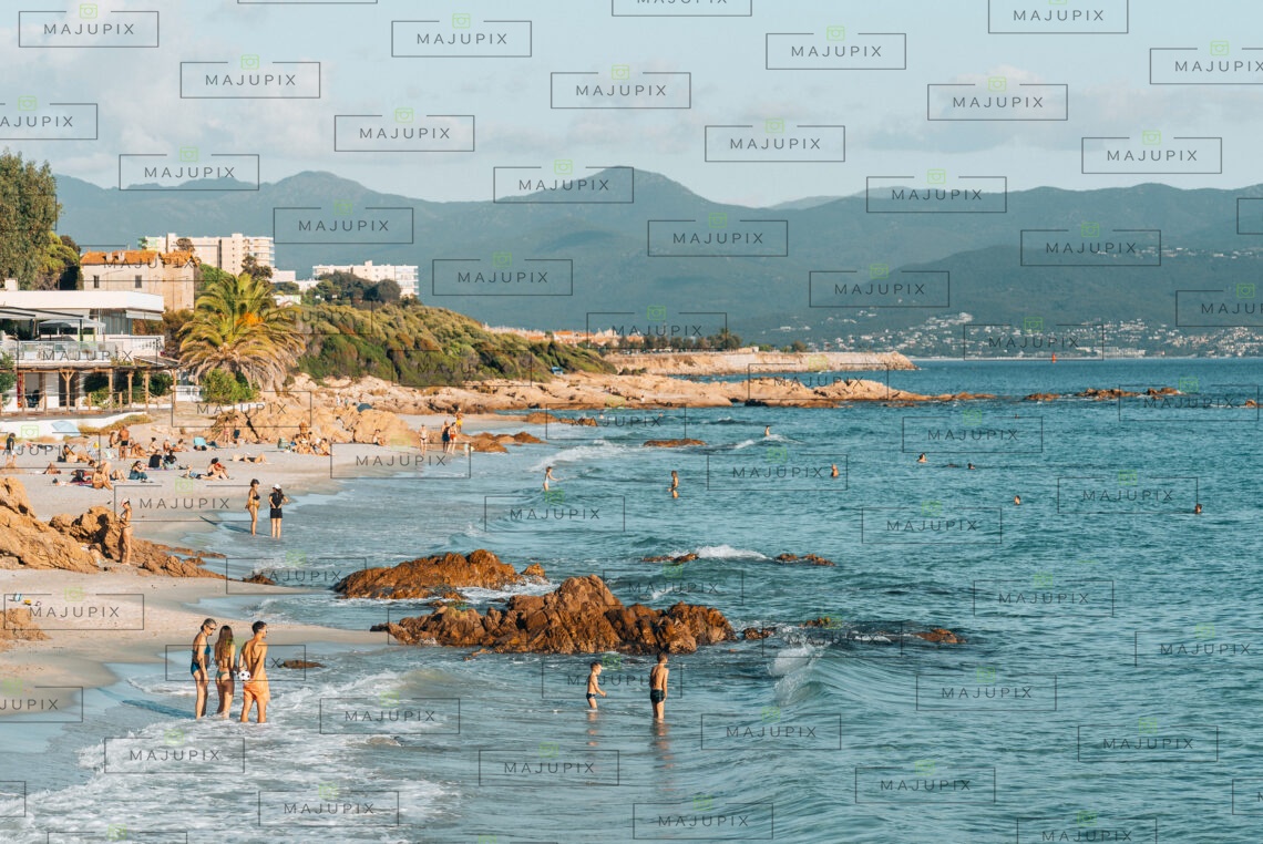 Ajaccio plage de Barbicaja