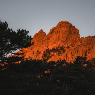 Les Aiguilles de Bavella au lever de soleil