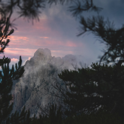 Les Aiguilles de Bavella au lever de soleil
