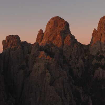 Aiguilles de Bavella au lever de soleil