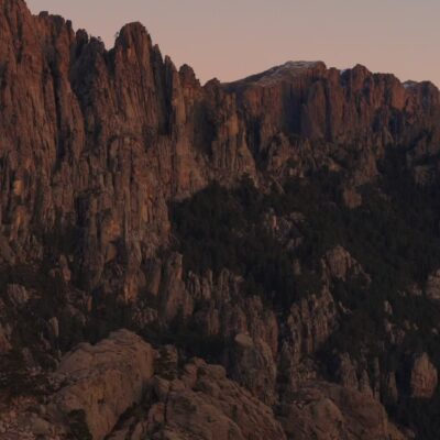 Les aiguilles de Bavella au lever de soleil
