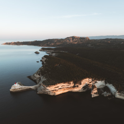 Phare de La Madonetta matin Bonifacio drone