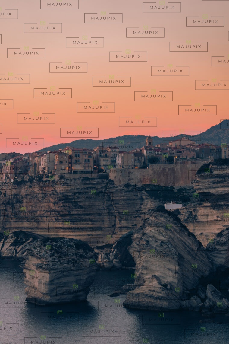 Bonifacio au coucher de soleil