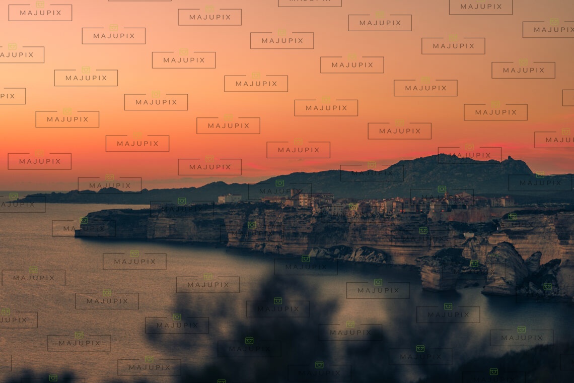 Falaises de Bonifacio au coucher de soleil
