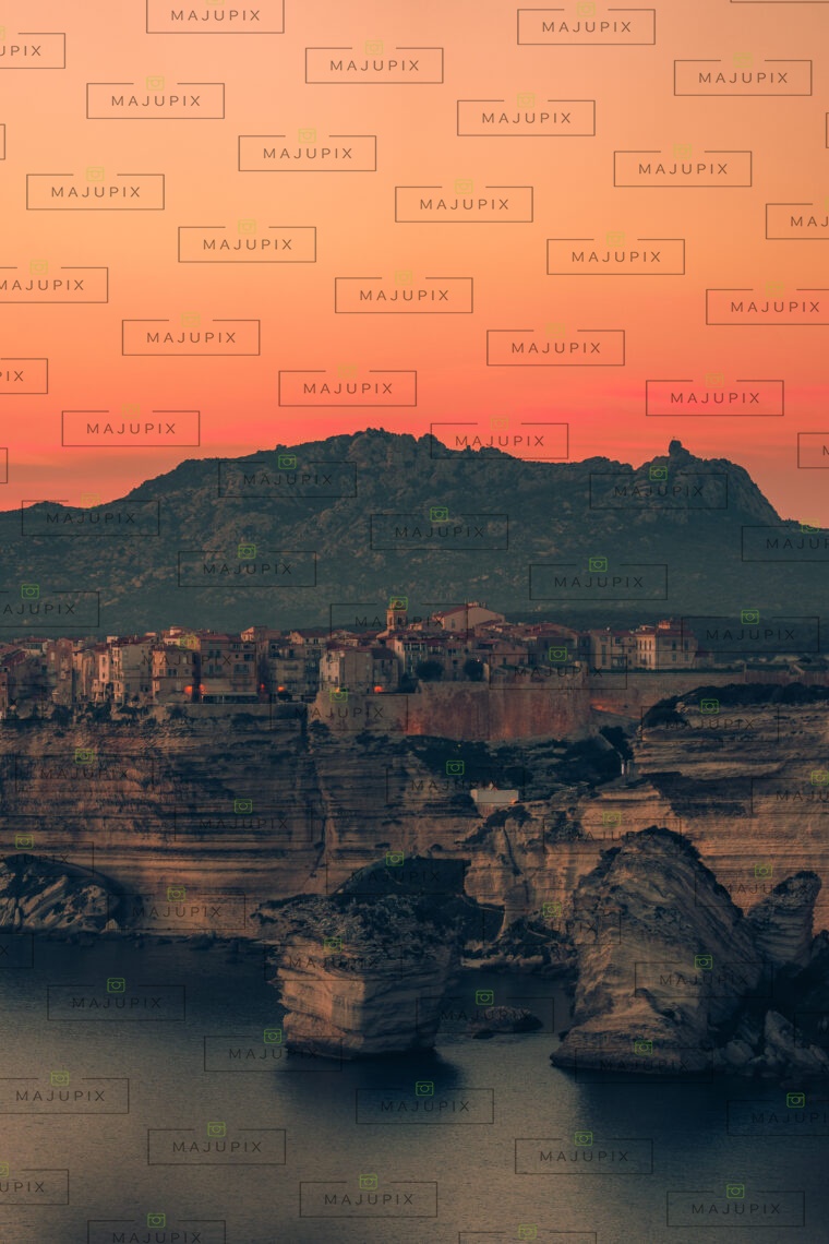 Bonifacio au coucher de soleil