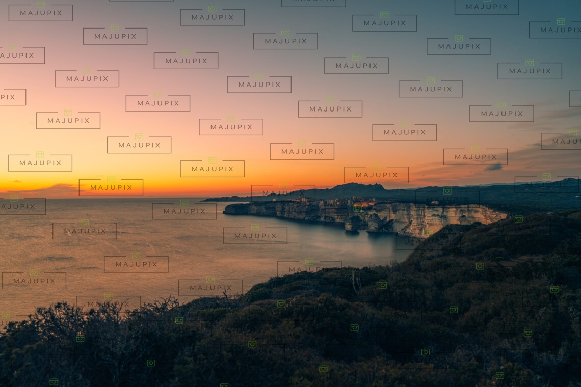 Falaises de Bonifacio au coucher de soleil