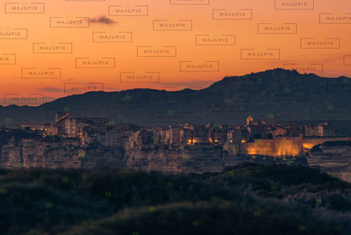 Falaises de Bonifacio au coucher de soleil