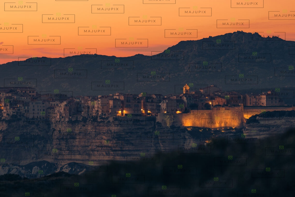 Falaises de Bonifacio au coucher de soleil