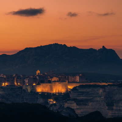 Falaises de Bonifacio au coucher du soleil