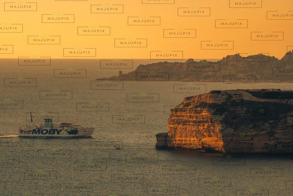 Falaises de Bonifacio au coucher de soleil