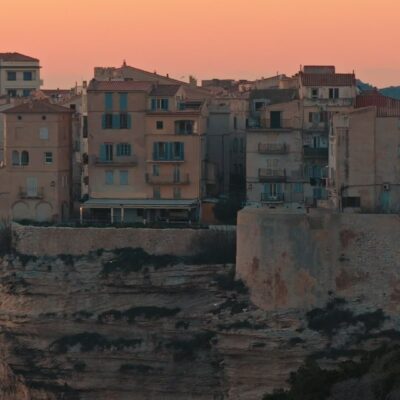 Bonifacio au lever de soleil