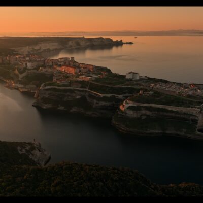Bonifacio au lever de soleil