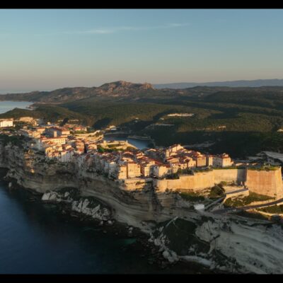 Bonifacio au lever de soleil