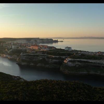 Bonifacio au lever de soleil