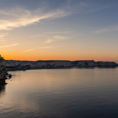Falaises de Bonifacio au lever de soleil