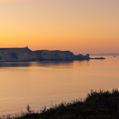 Falaises de Bonifacio au lever de soleil