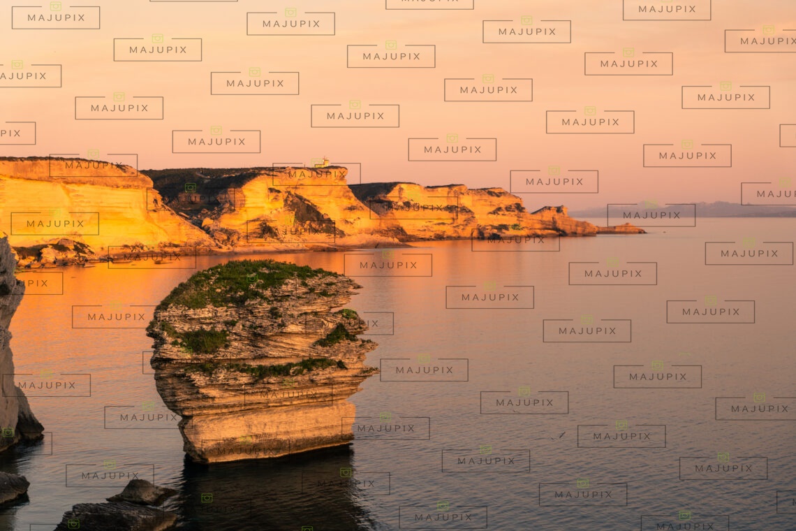 Falaises de Bonifacio au coucher de soleil