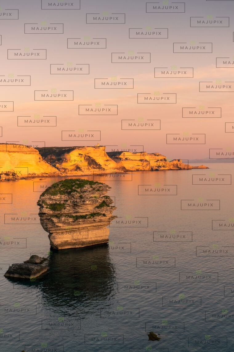 Falaises de Bonifacio au coucher de soleil