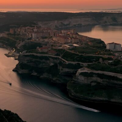 Bonifacio au lever de soleil