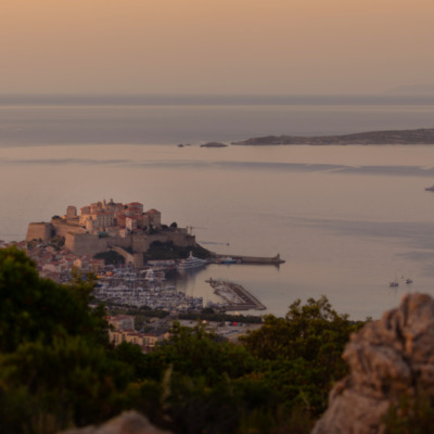 Calvi au coucher de soleil