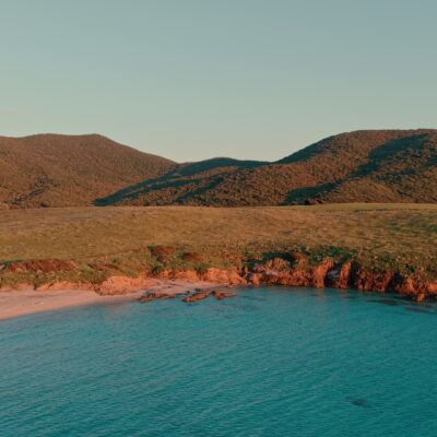 Plage de Capo di Feno au coucher de soleil