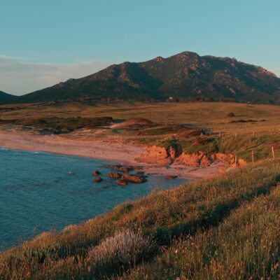 Plage de Capo di Feno au coucher de soleil