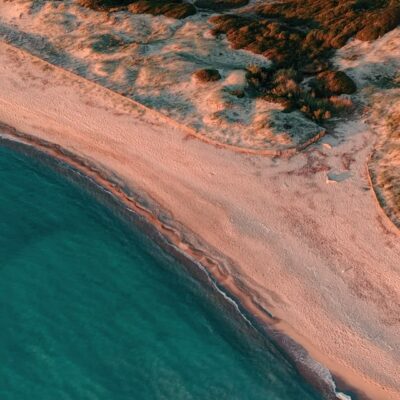 Plage de Capo di Feno au coucher de soleil