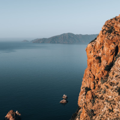 Falaises à Capo Rosso