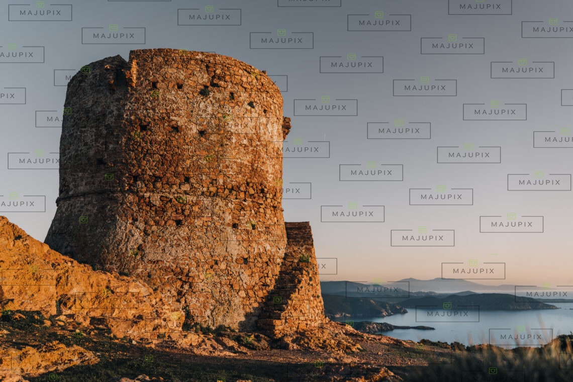 Tour génoise de Capo Rosso