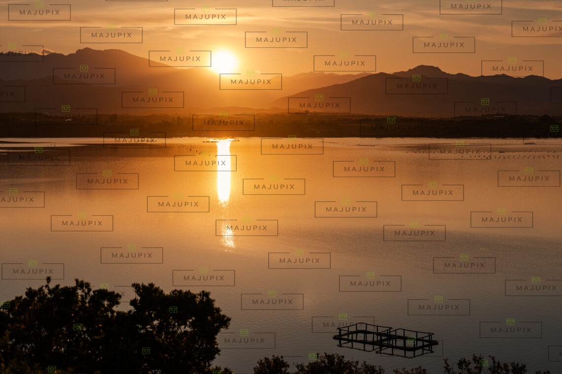 Etang de Diana au coucher de soleil