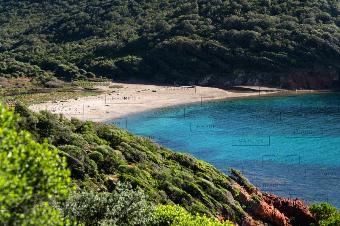 Plage de Tuara Girolata