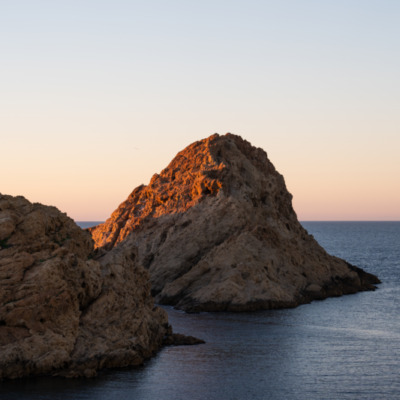 Phare de la Pietra au coucher de soleil