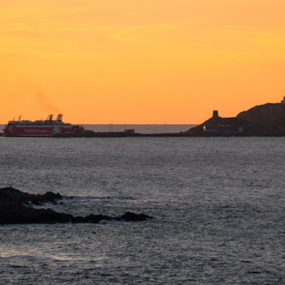 Port de l'Ile-Rousse au coucher de soleil