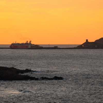 Port de L'Ile-Rousse au coucher de soleil