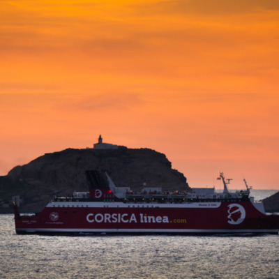 Port de l'Ile-Rousse au coucher de soleil