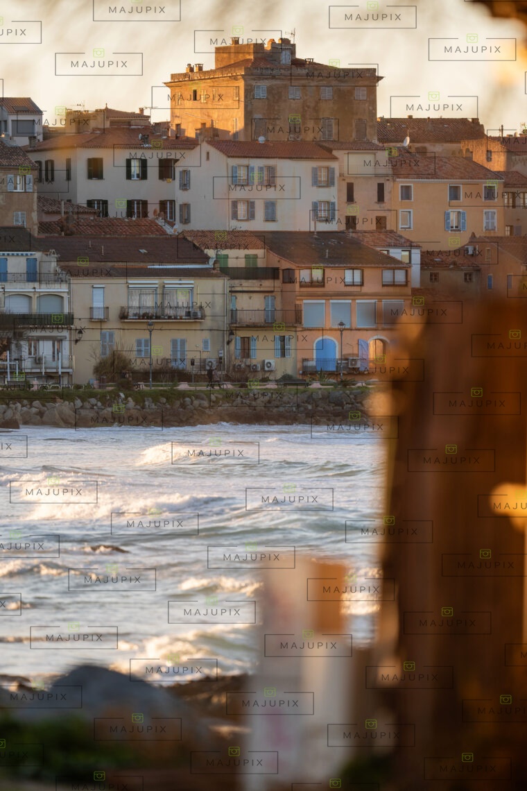 L'Ile-Rousse au coucher de soleil