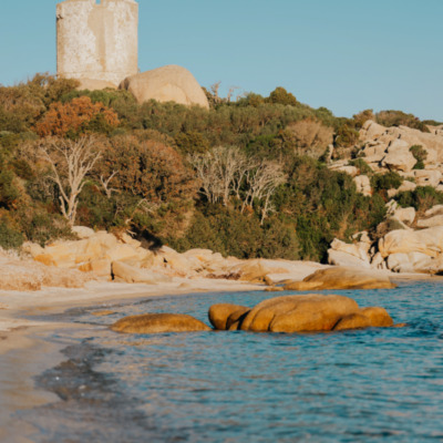 Plage et tour génoise Pianottoli-Caldarello