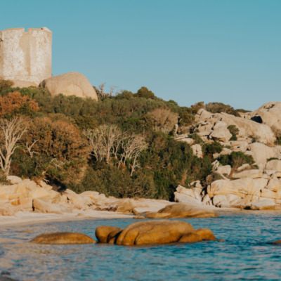 Plage et tour génoise Pianottoli-Caldarello