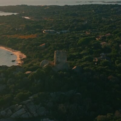Tour génoise de Pianottoli-Caldarello au coucher de soleil