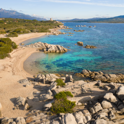 Plage des vestiges San Giovanni Pianottoli-Caldarello drone