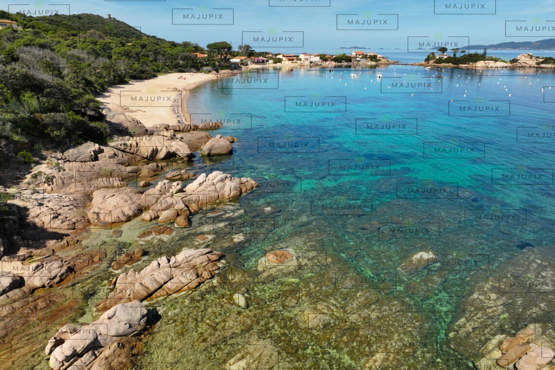 Plage de l'Isolella drone