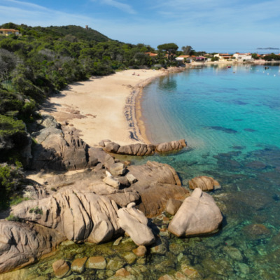 Plage de l'Isolella drone