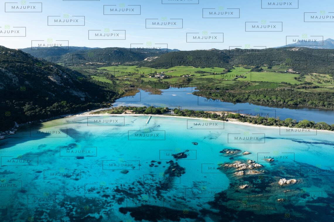 Plage de Santa Giulia Porto-Vecchio drone