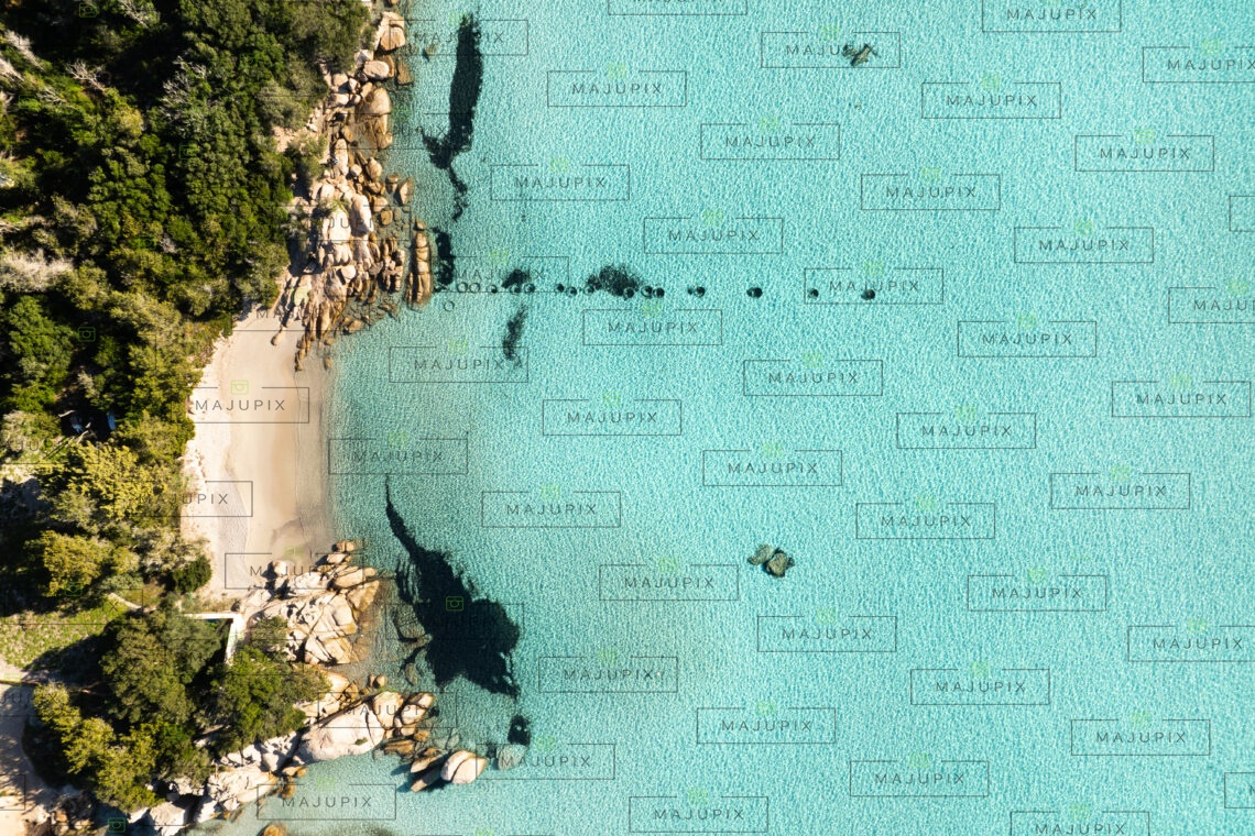Plage de Santa Giulia Porto-Vecchio drone