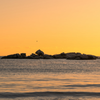 Plage de Santa Giulia au lever de soleil Porto-Vecchio