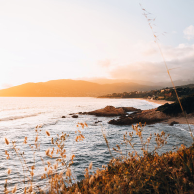Plage de Sagone au coucher de soleil