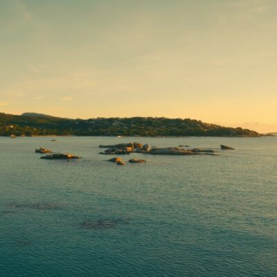 Plage de Santa Giulia au lever de soleil Porto-Vecchio