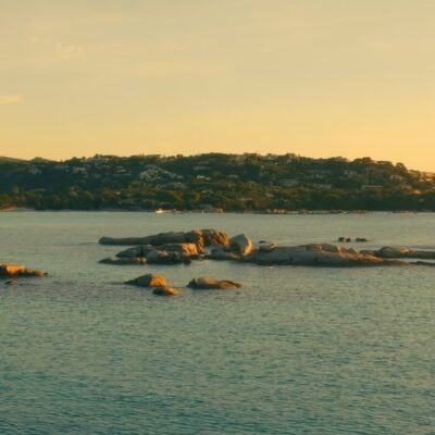 Plage de Santa Giulia au lever de soleil Porto-Vecchio
